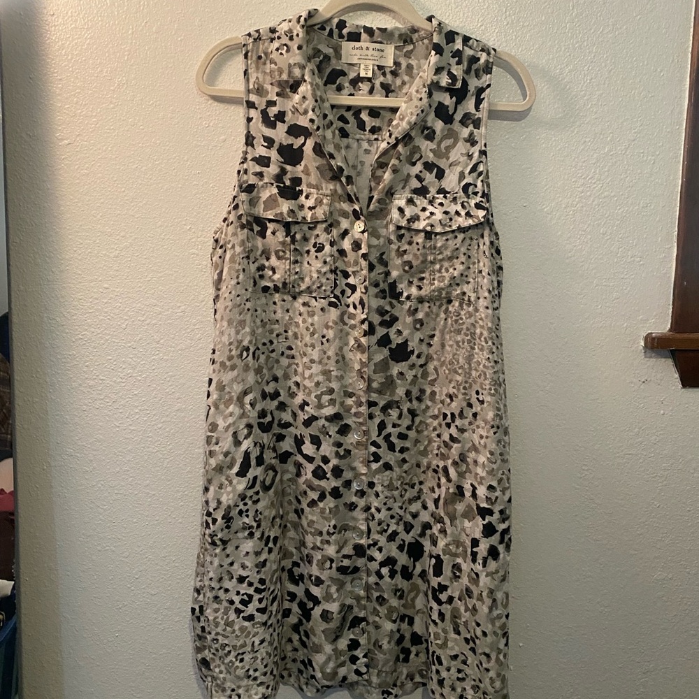 Cloth & Stone Shirt Dress Womens Medium Grey Animal Print Excellent Sleeveless